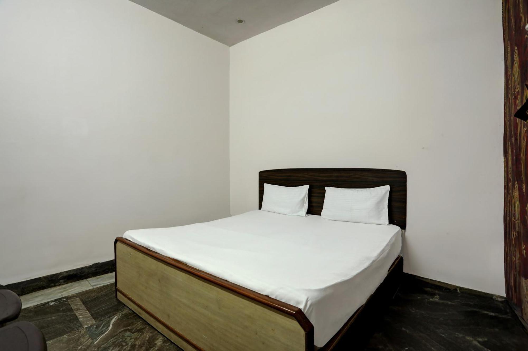 Hotel O Raaz Hotel Delhi  Exterior foto