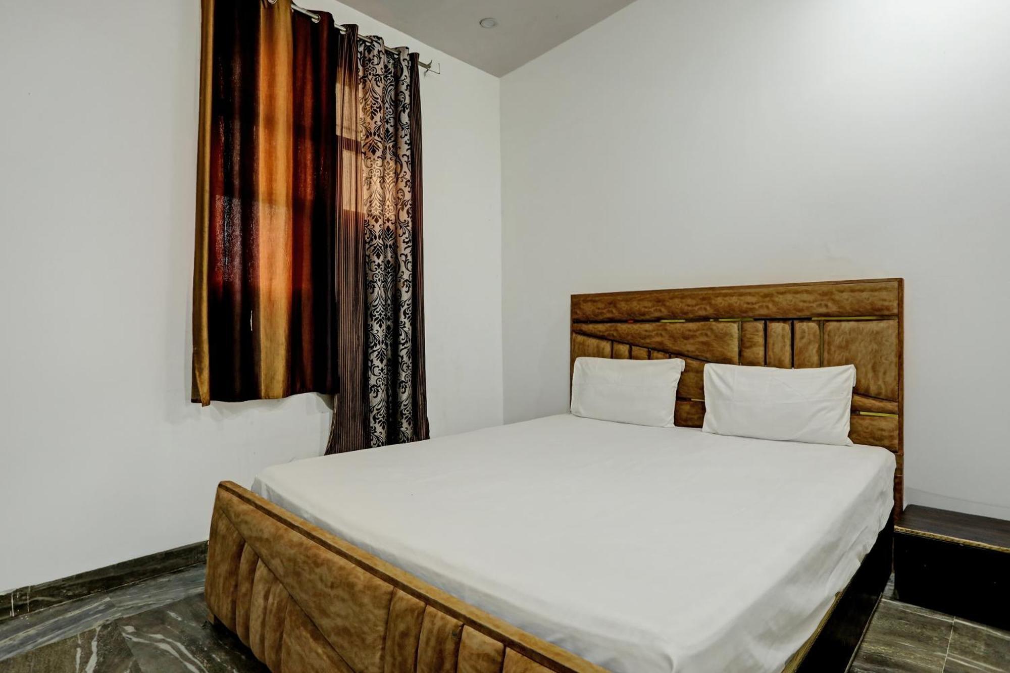 Hotel O Raaz Hotel Delhi  Exterior foto