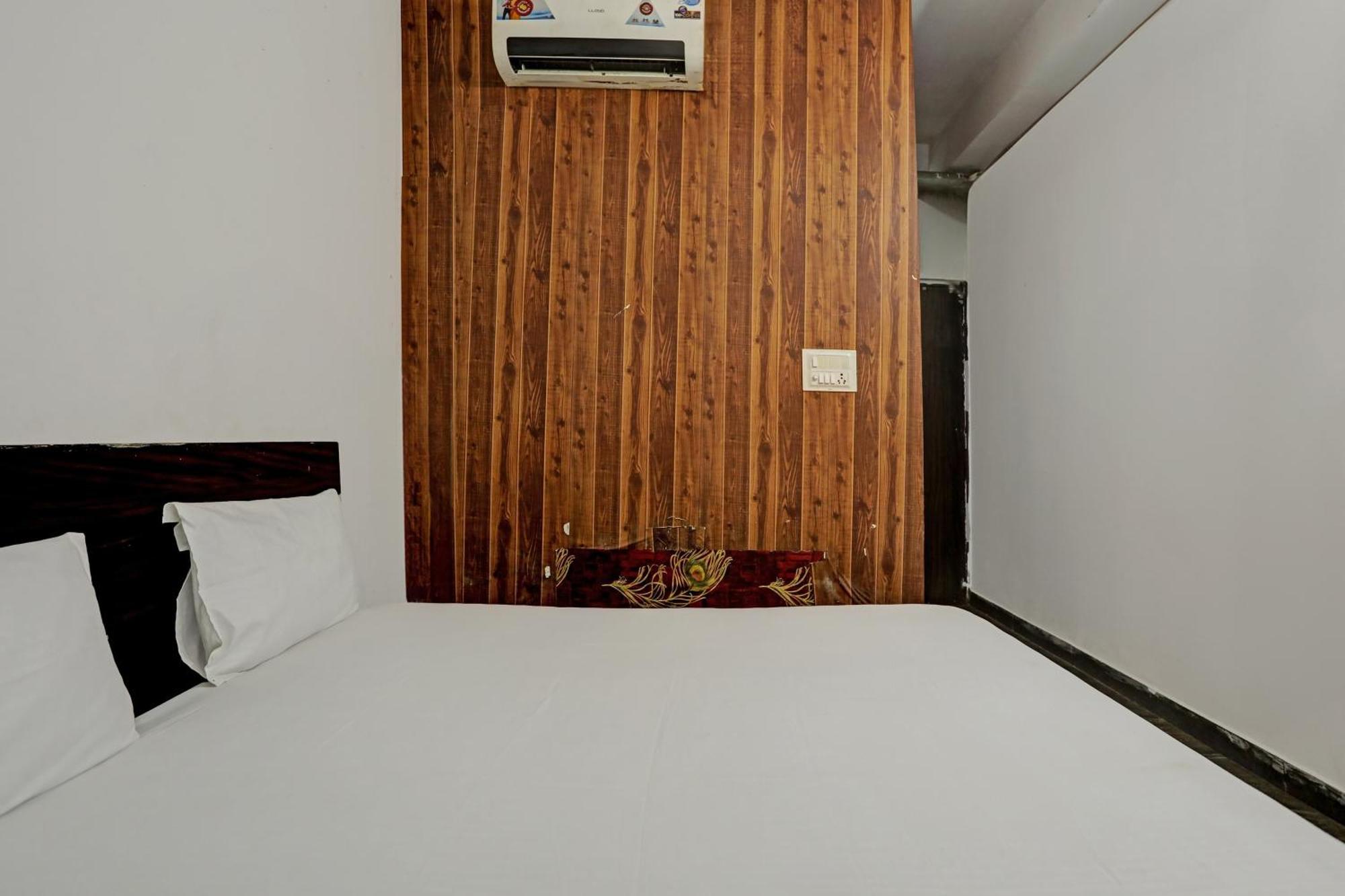 Hotel O Raaz Hotel Delhi  Exterior foto
